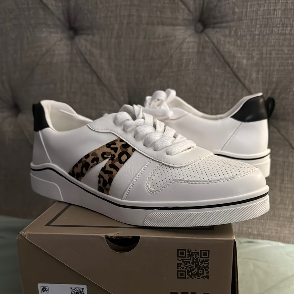 MIA White and Black Sneakers with Leopard Print